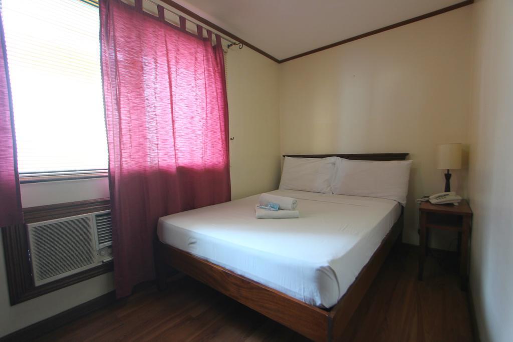 Hotel Isabelle Royale Makati Makati City Zimmer foto